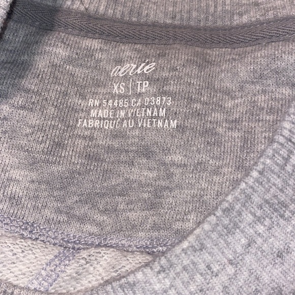 American Eagle Aerie Oversized Sweatshirt Size XS Like New- gray - slits on side - Picture 5 of 6